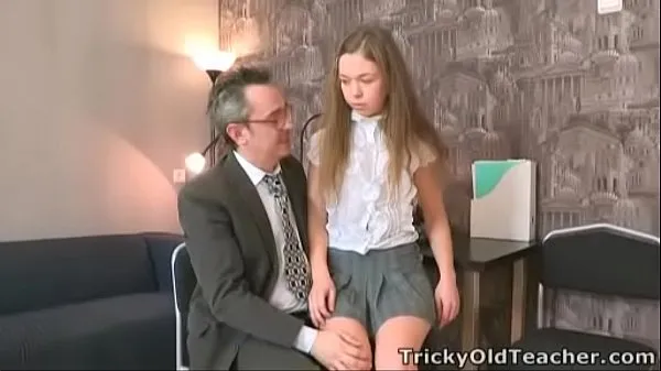 XXX Tricky Old Teacher - Sara looks so innocent Sıcak Film