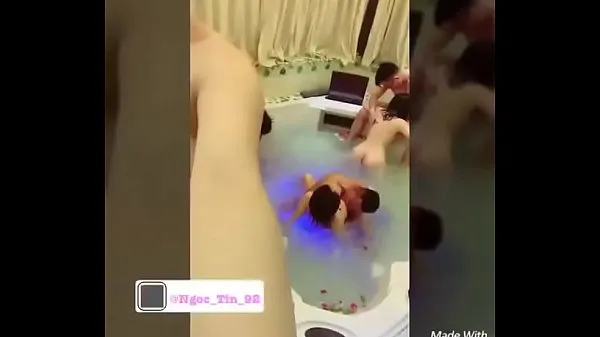 XXX Vietnam bath together 따뜻한 영화