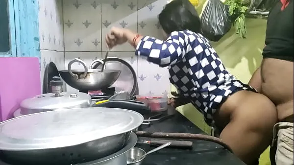 XXX The maid who came from the village did not have any leaves, so the owner took advantage of that and fucked the maid (Hindi Clear Audio warm Movies