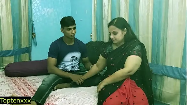XXX Indian teen boy fucking his sexy hot bhabhi secretly at home !! Best indian teen sex ciepłe filmy