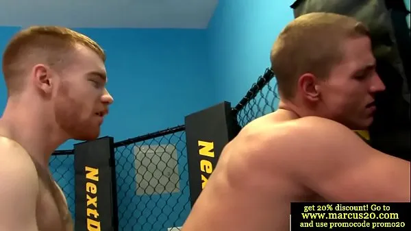 XXX Ginger gay drilling muscled straight guy أفلام دافئة