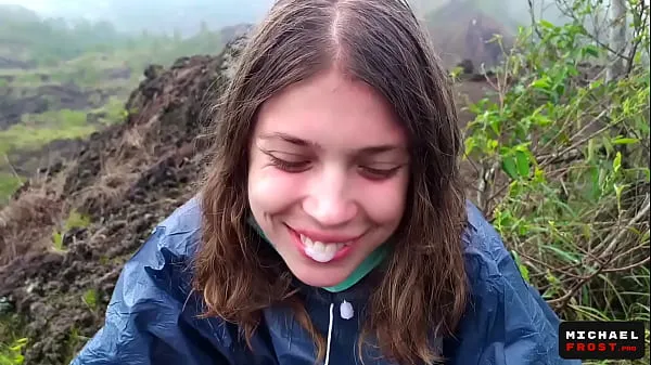 XXX The Riskiest Public Blowjob In The World On Top Of An Active Bali Volcano - POV warm Movies