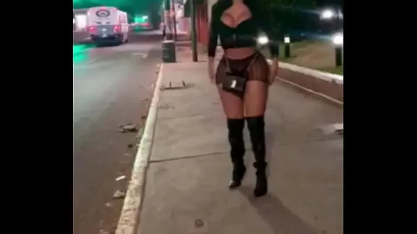 XXX MEXICAN PROSTITUTE WITH HER ASS SHOWING IT IN PUBLIC teplé filmy
