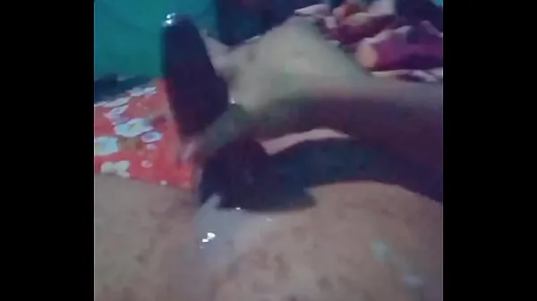 XXX Throwing Cum Out During Handjob गर्म फिल्में